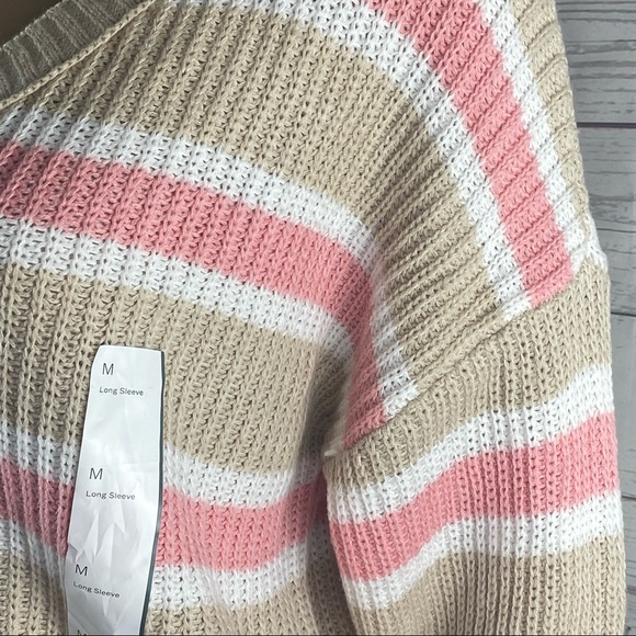 Will Fable Cropped Sweater - Picture 6 of 12